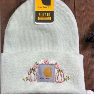Carhartt beanie Tender Greens with pumpkins